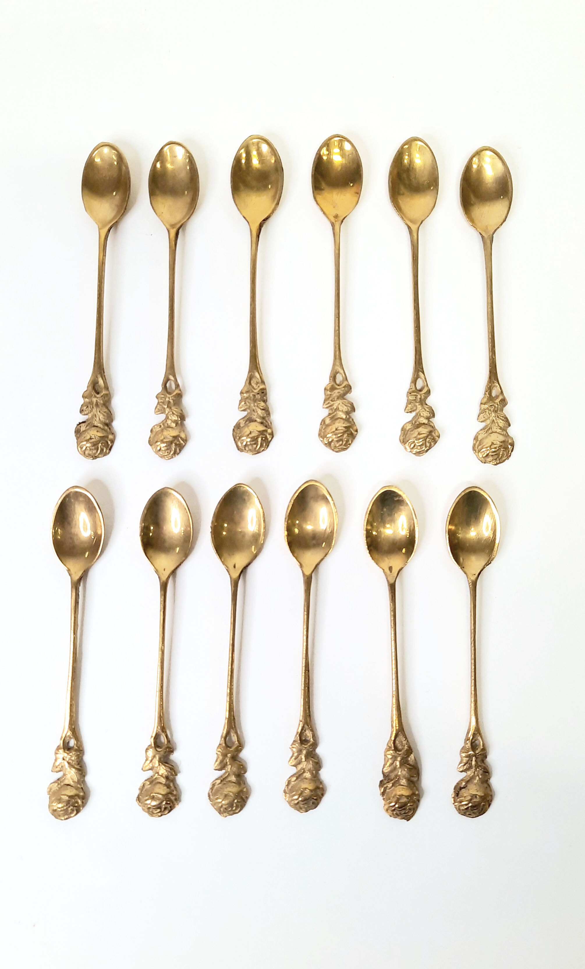 Lot small brass spoons