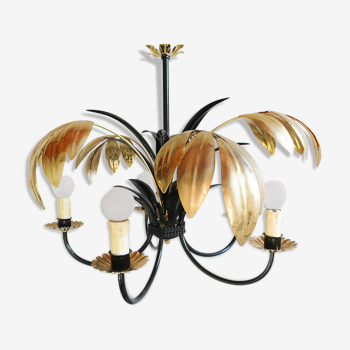 Chandelier with golden palm leaves