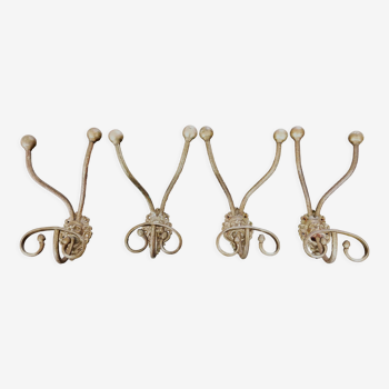 Set of 4 bronze mascaron hooks