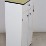 Meuble en formica