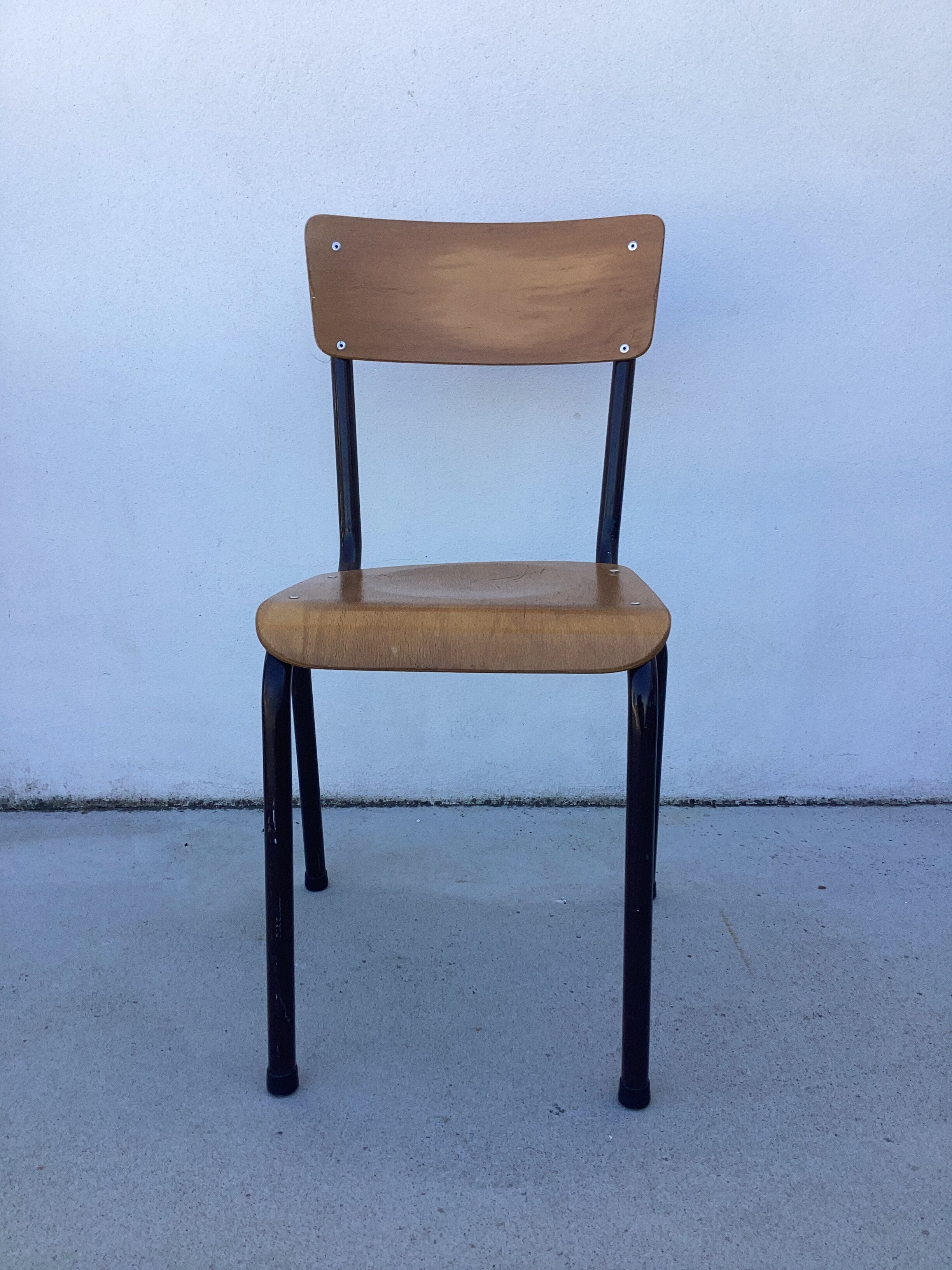 Chaise d'école bois et métal pour grand enfant