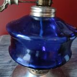 Lampe à pétrole ancienne