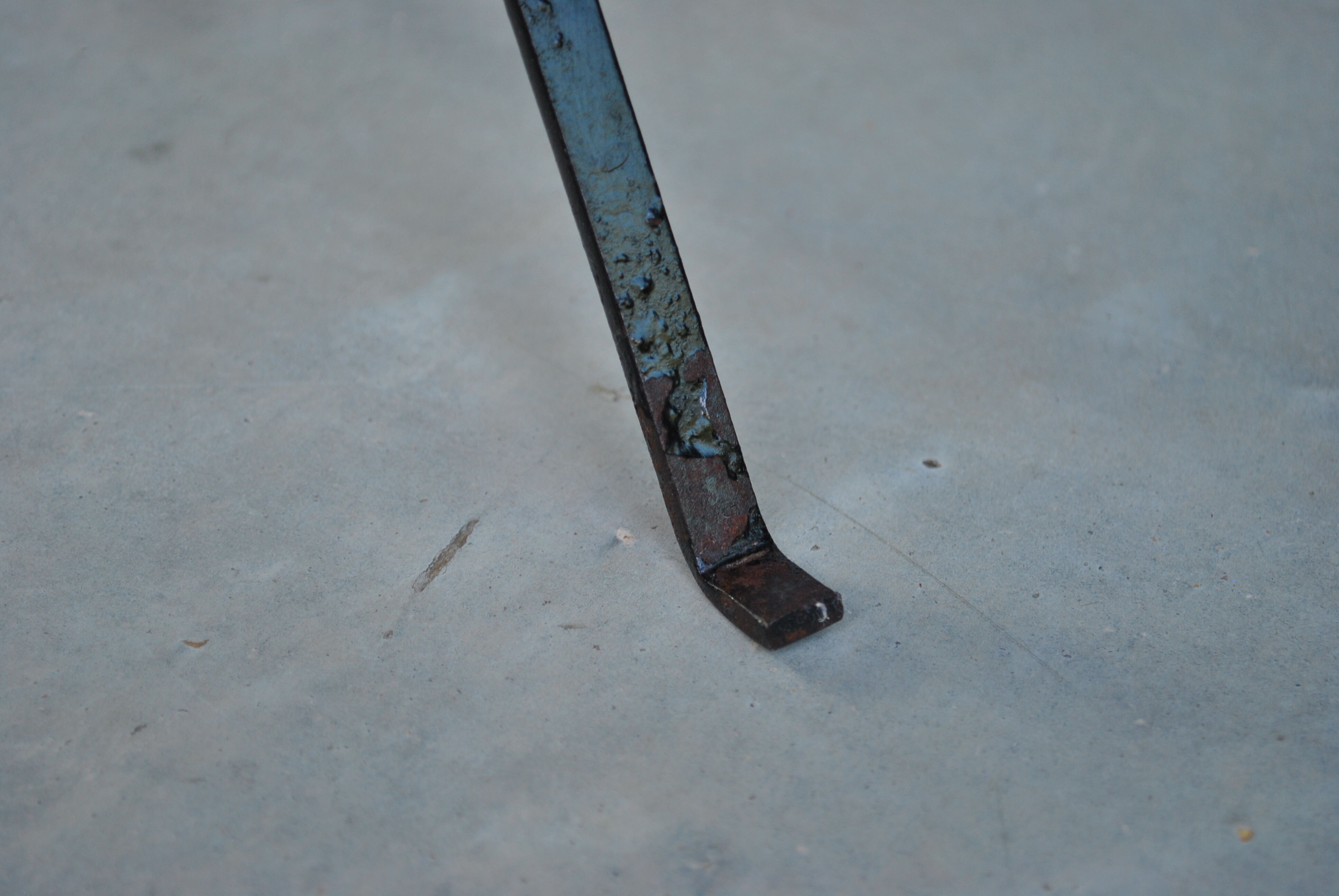 Design magazine Mathieu Mategot 1950