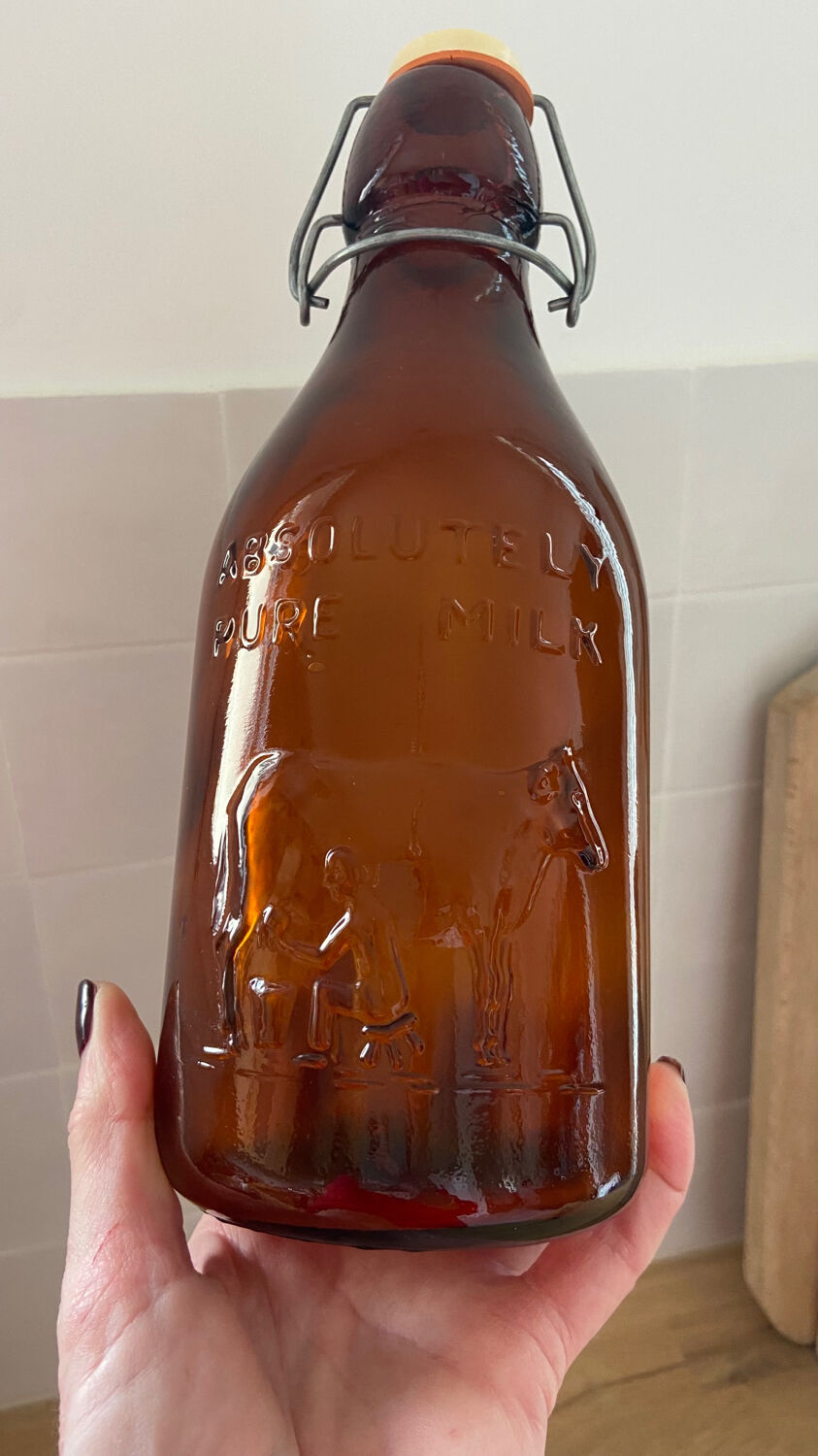 Milk bottle USA Chicago 1965 Thatcher's Dairy