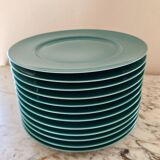 Porcelain serving plates