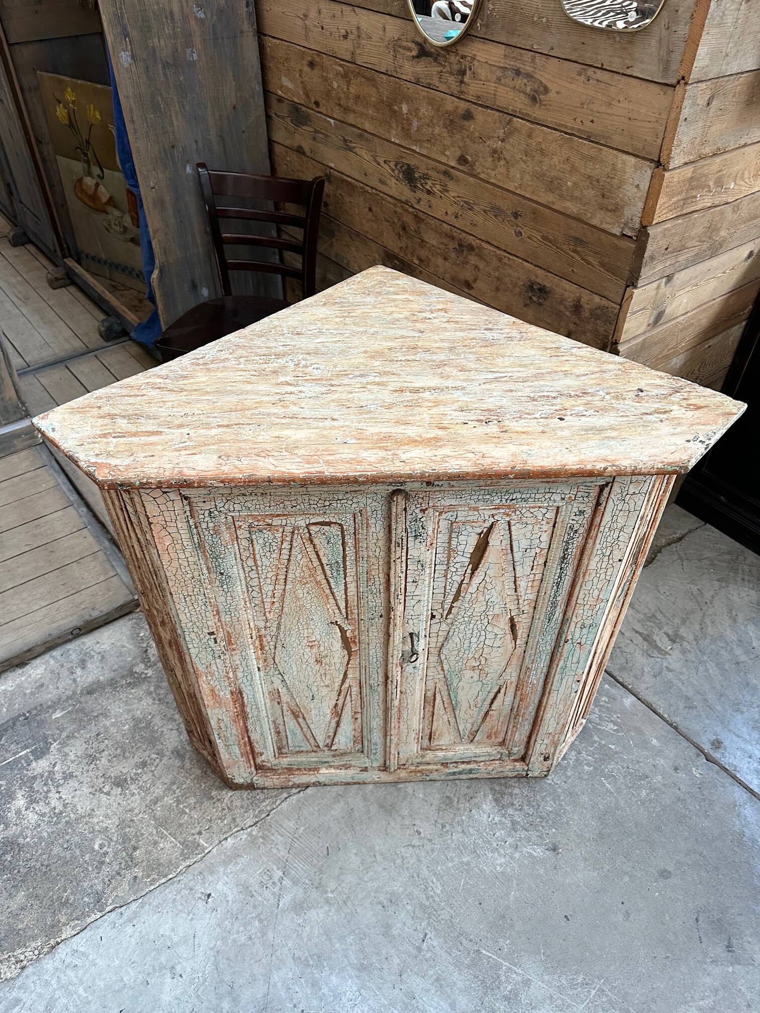 Encoignure Début XXème