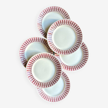 6 flat plates in pink and white earthenware