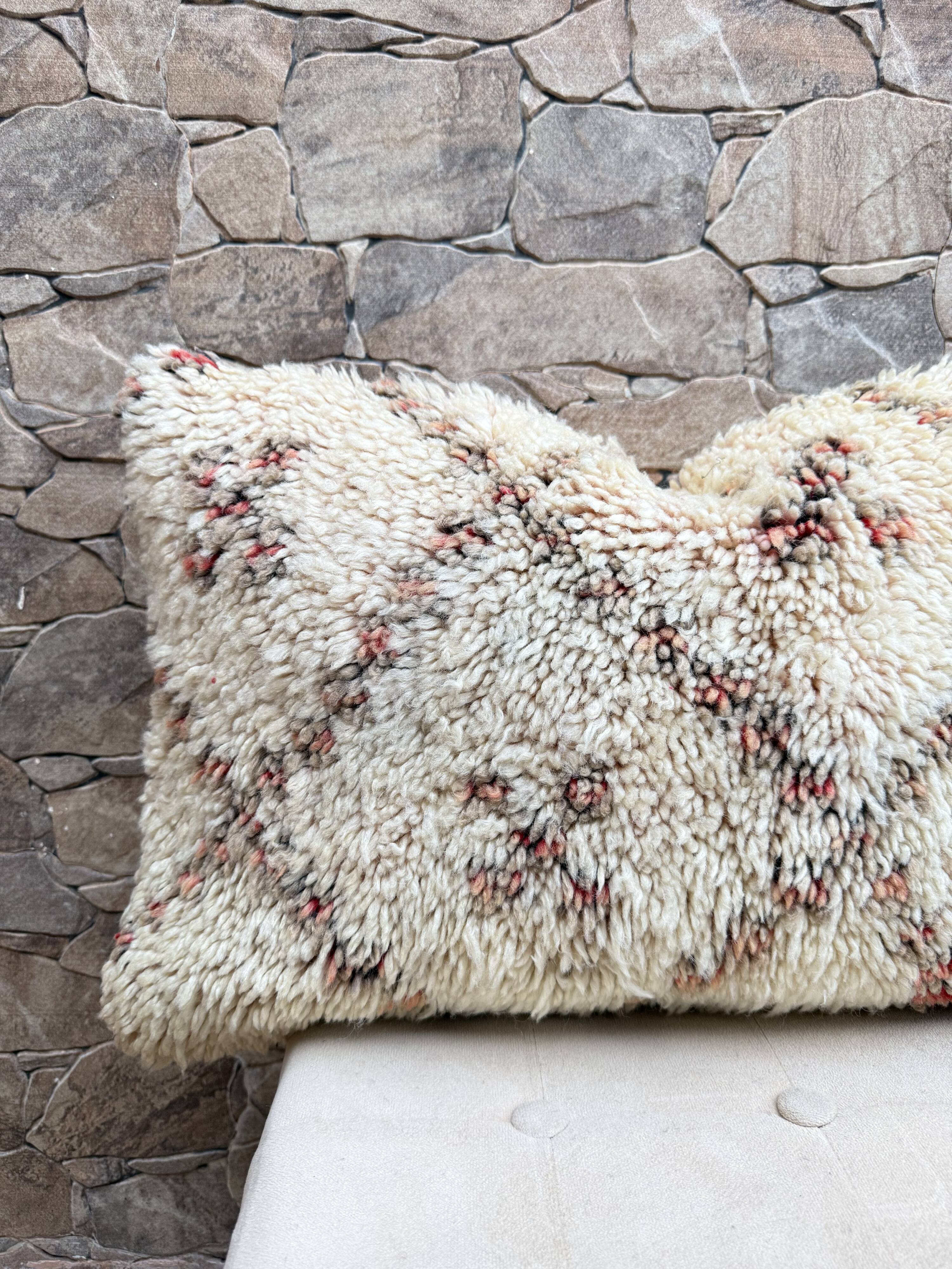 Vintage Berber wool cushion cover: Moroccan rug cushion,