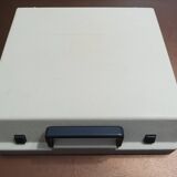 Olympia Traveler de Luxe white typewriter