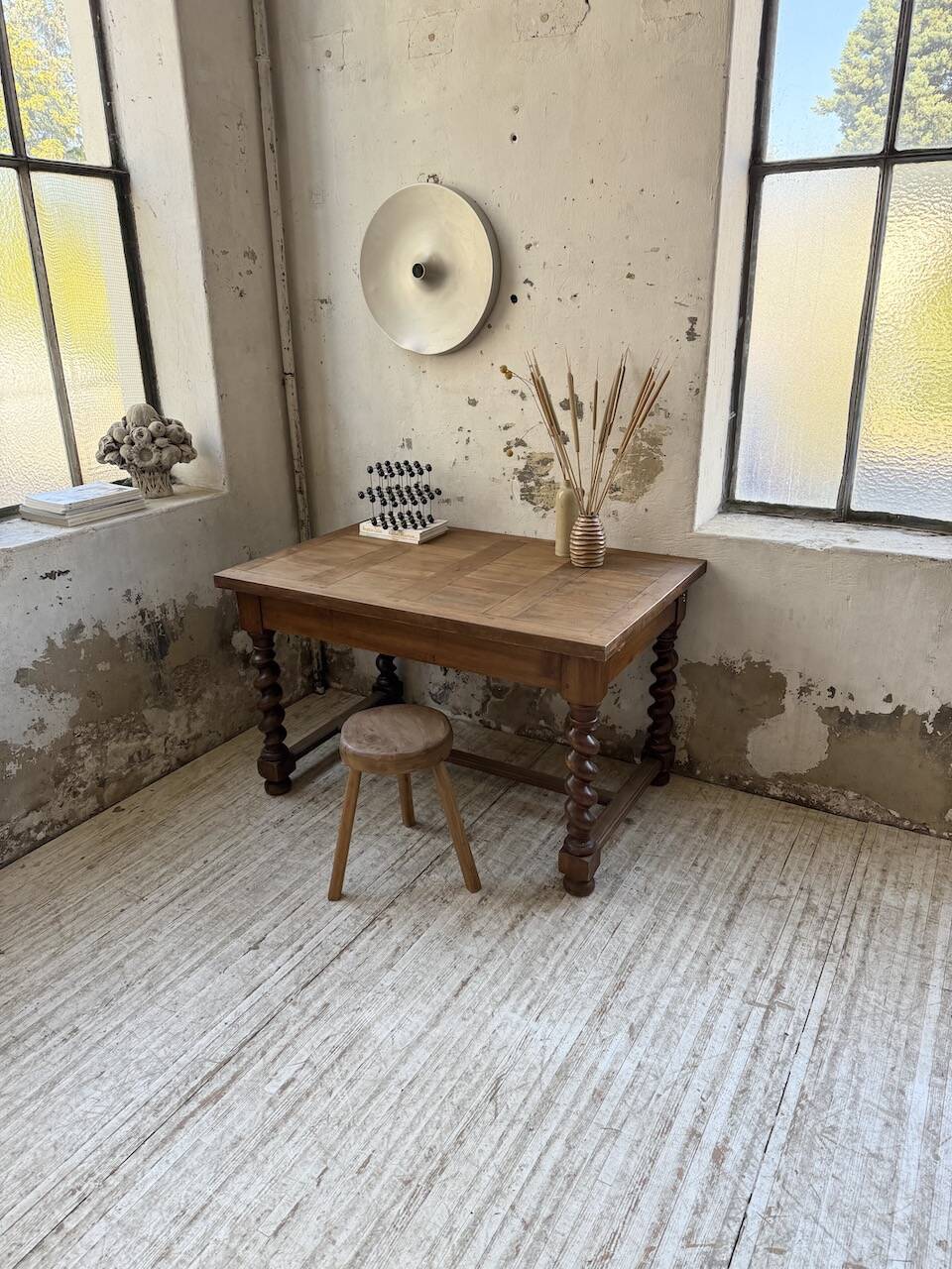 Paneled walnut desk with turned legs, 1900