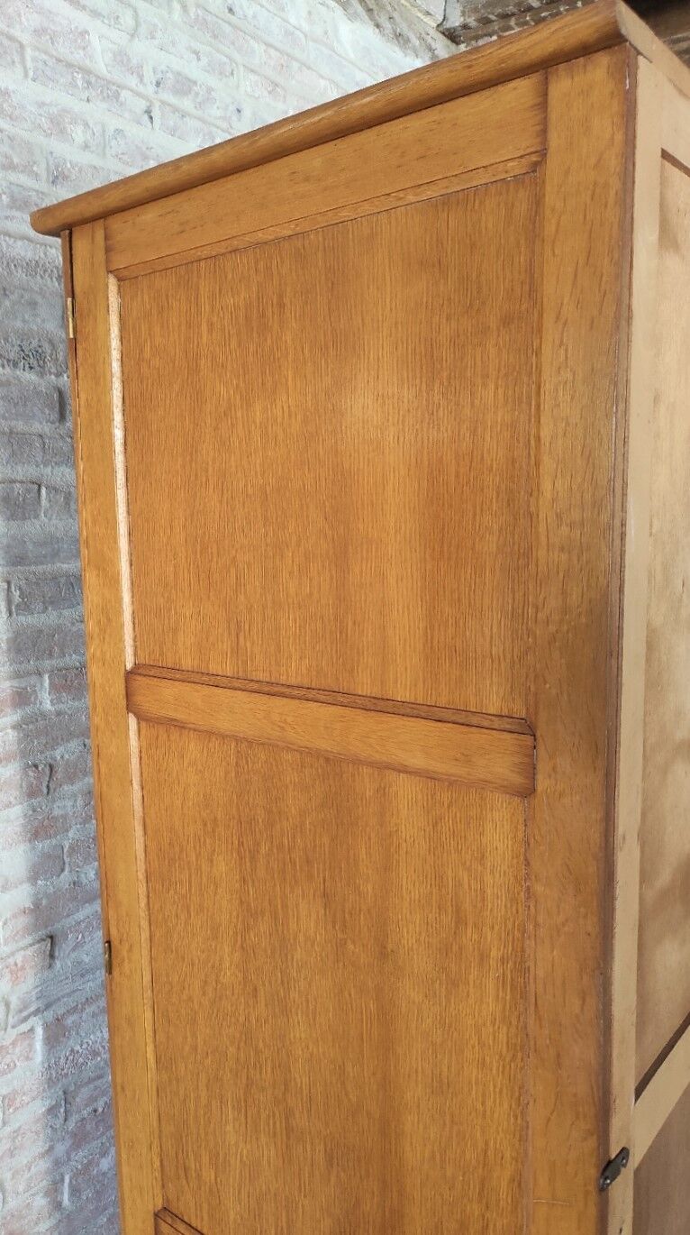 Armoire