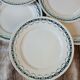 6 assiettes plates anciennes en Terre de fer