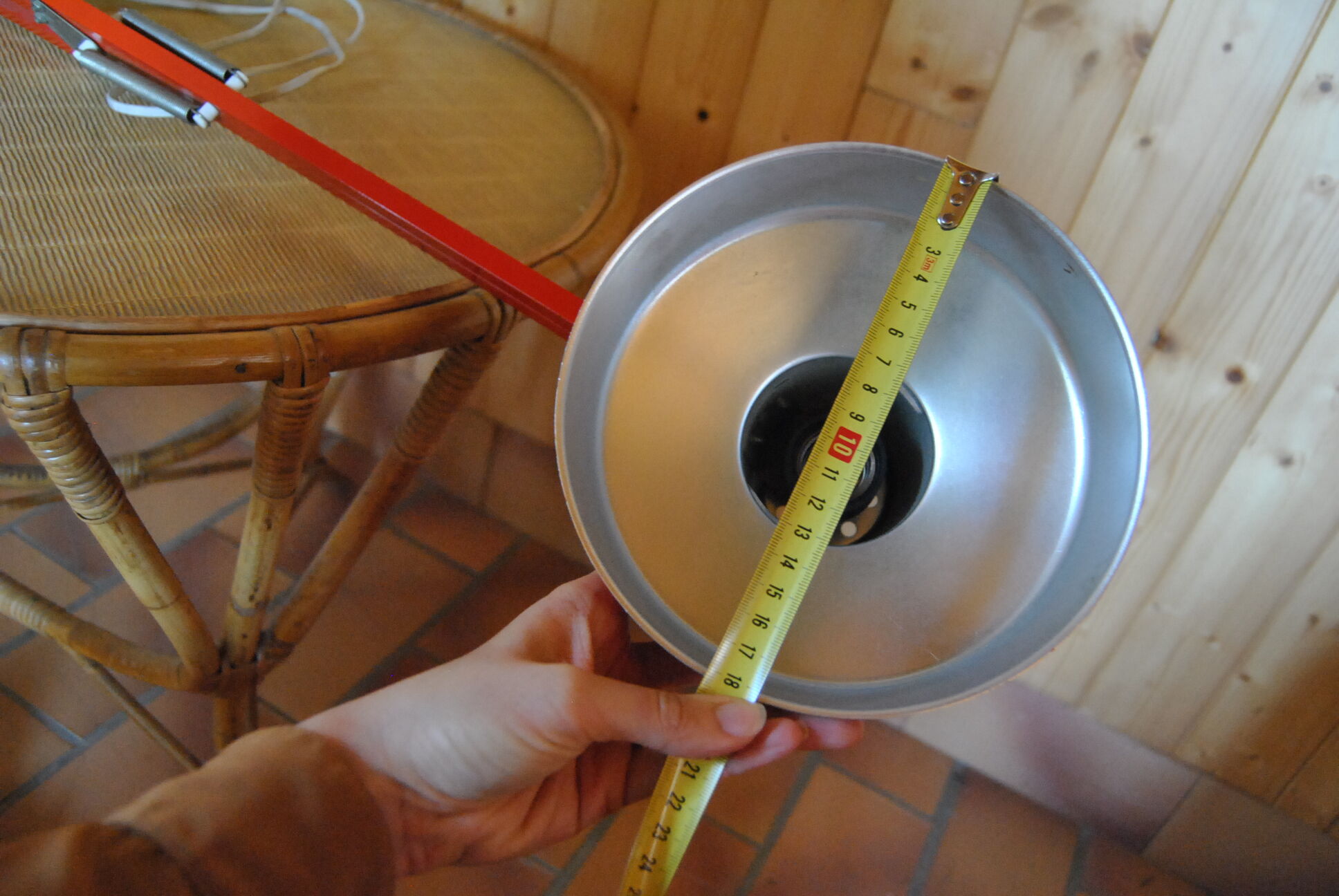 Red articulated workshop lamp 70s