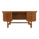 Bureau danois en chêne par Henning Kjærnulf, années 1960