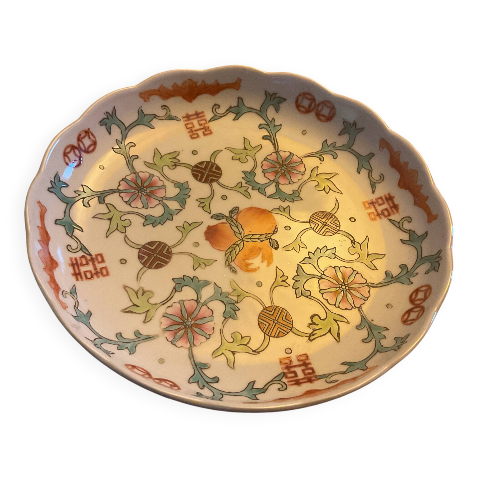 Chinese-style plate, famille rose decoration, 20cm, porcelain