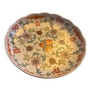 Assiette en porcelaine