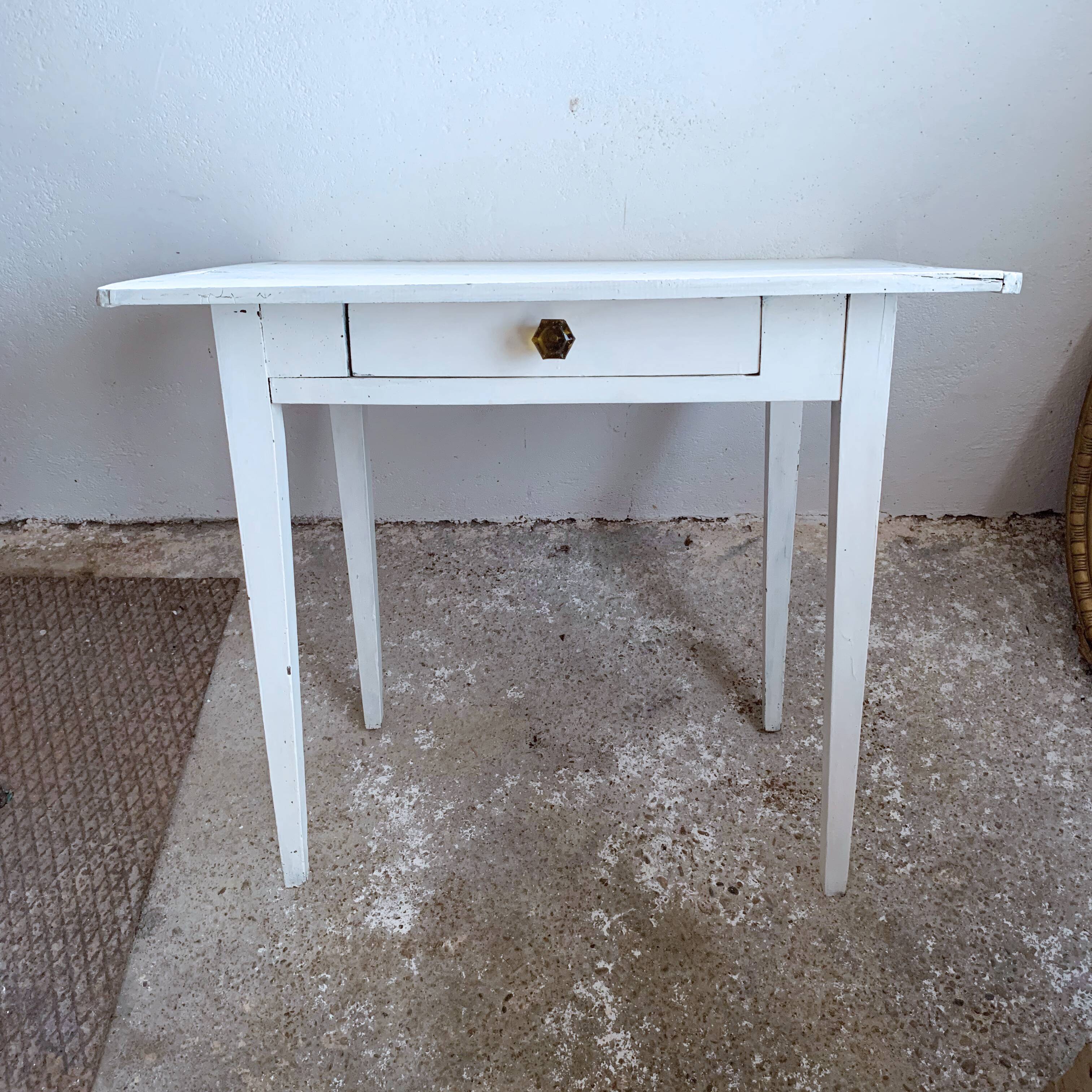 Desk table in its original white