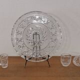 Presentation service 8 glasses and its Bohemian Cristal style dish