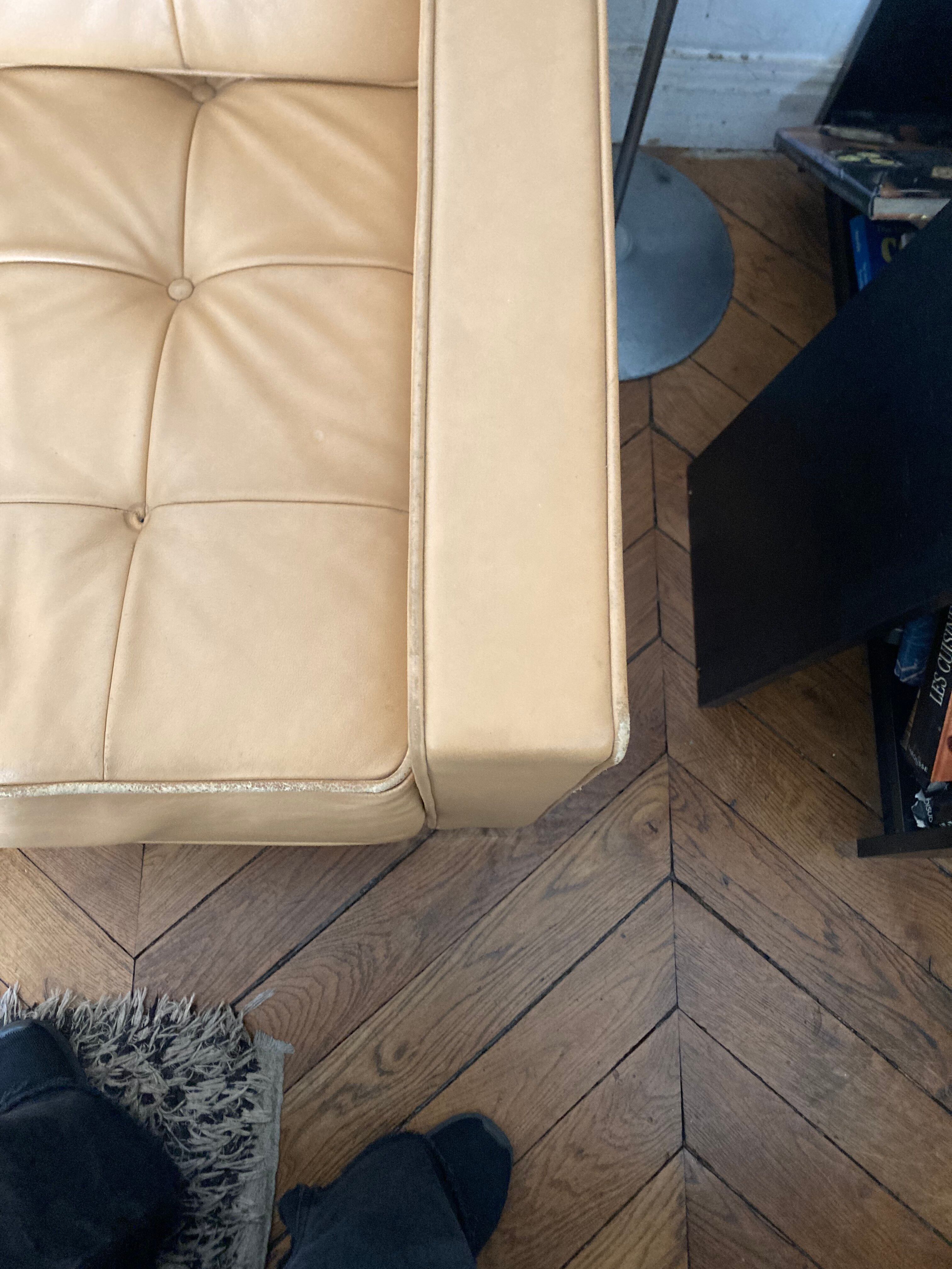 Florence Knoll sofa