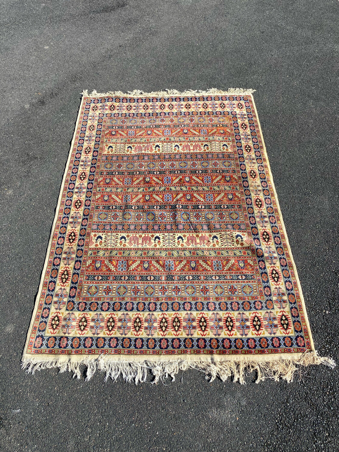 Handmade Tunisian carpet 298 x 203 cm