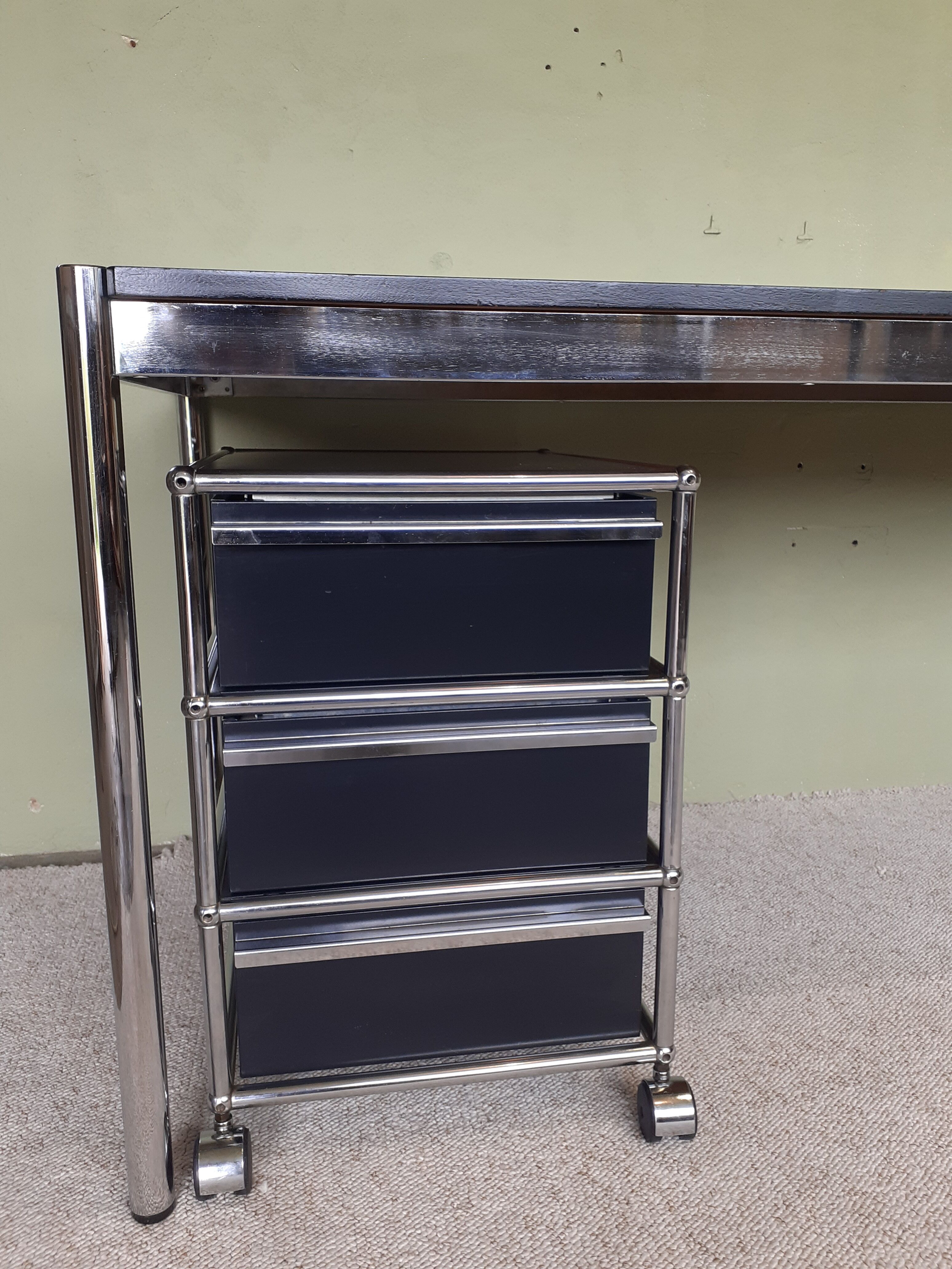 USM Haller office 70s