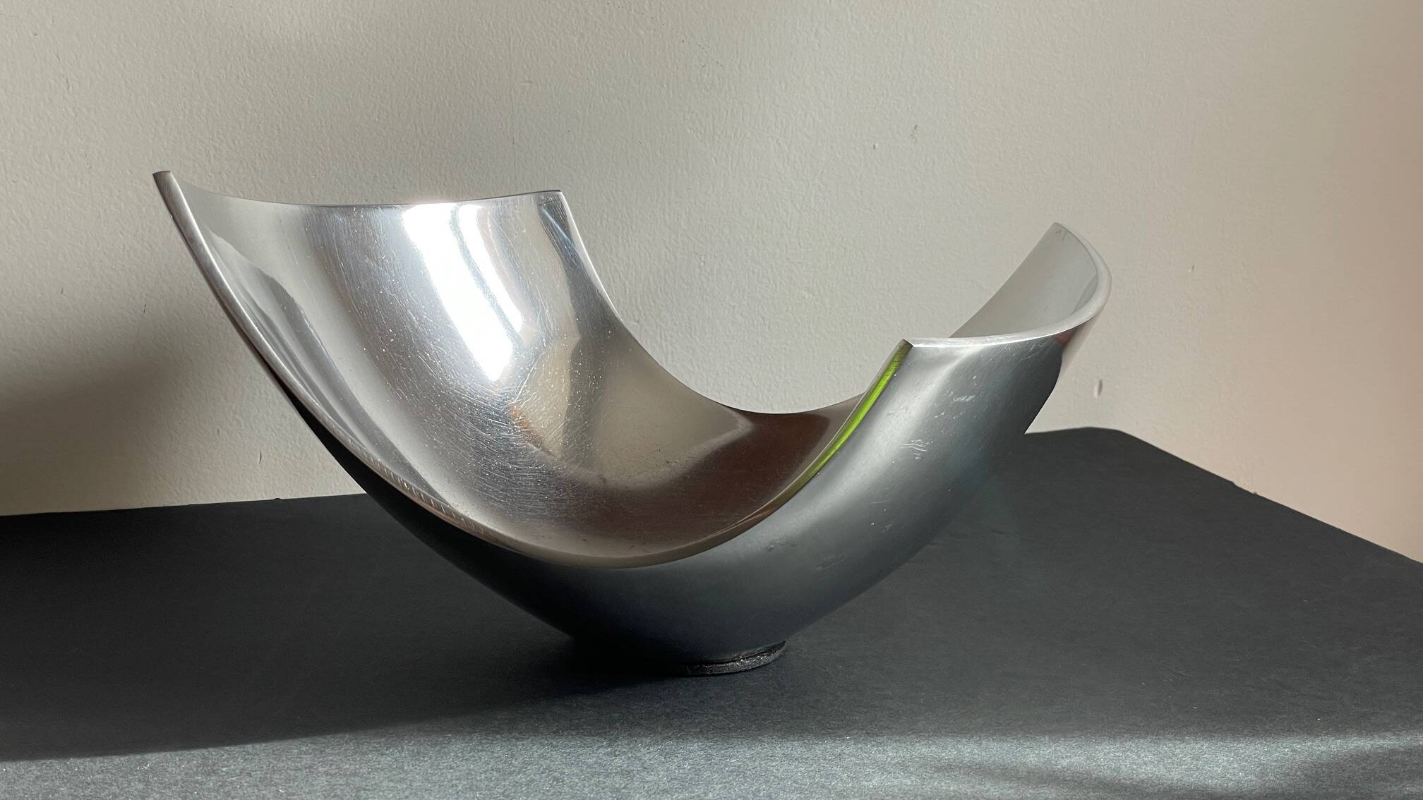 Vintage polished metal fruit bowl