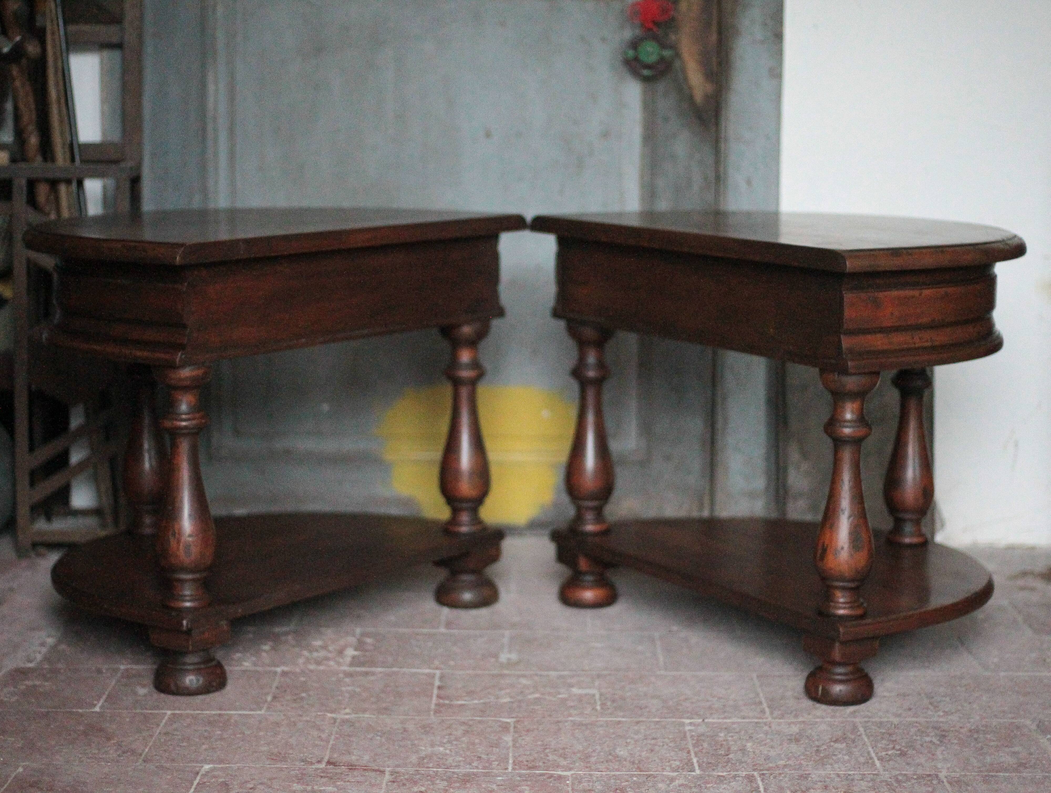 Pair of rounded wooden bedside tables, bedside table, end table.