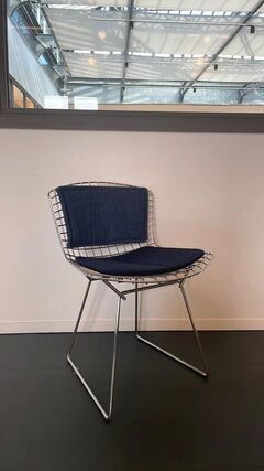 Knoll chair