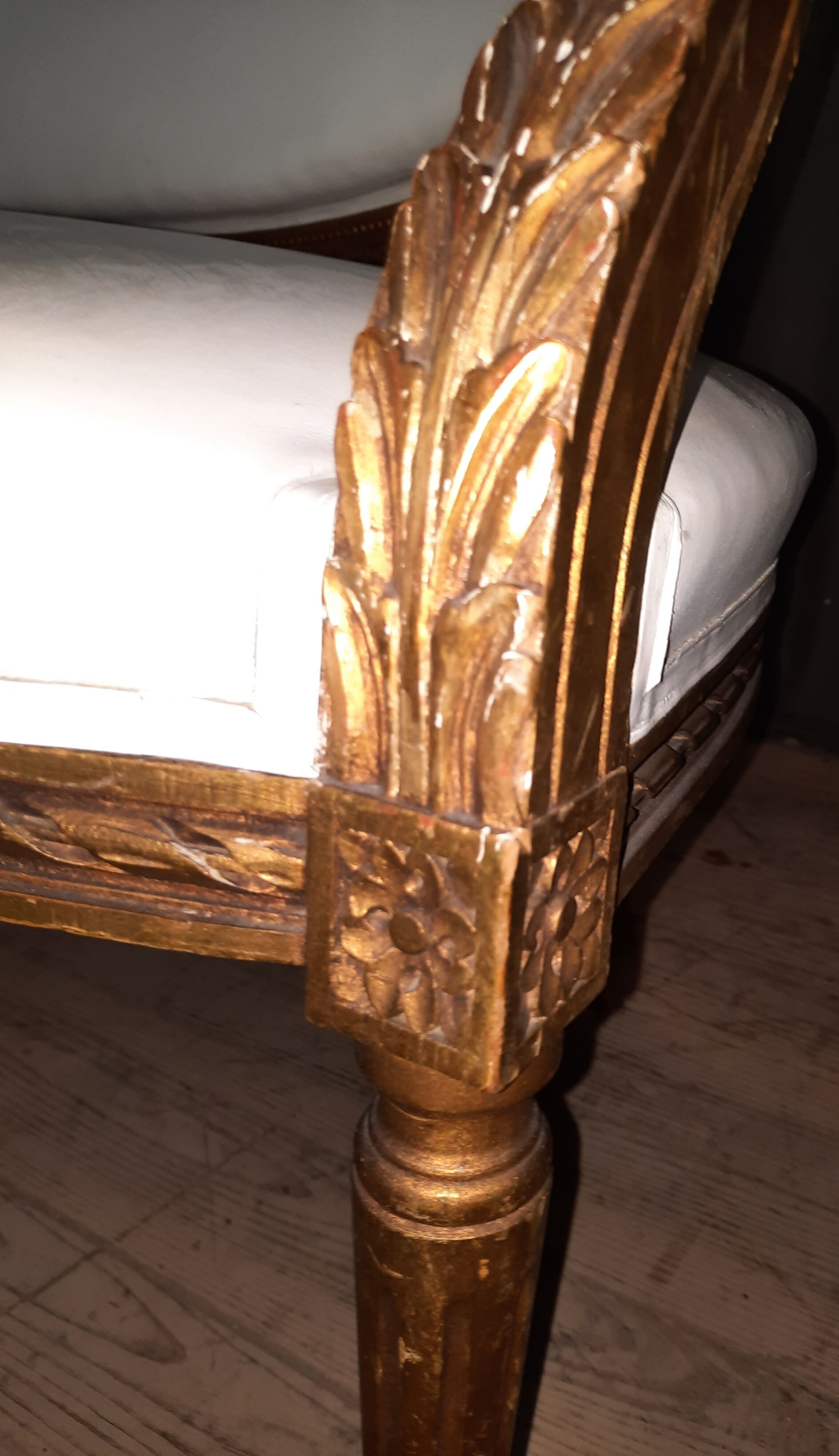 Louis XVI living room in gilded wood