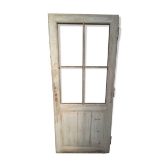 Pine door without windows