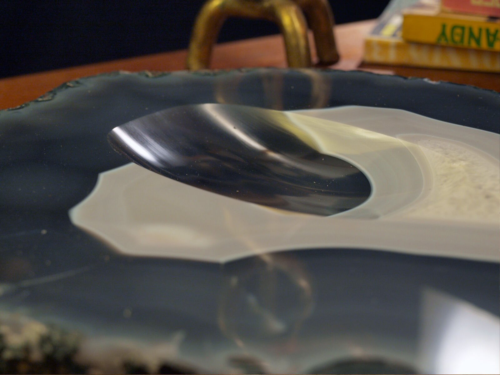 XXL crystallized agate ashtray