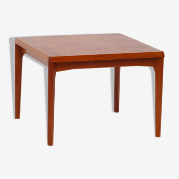 Coffee table in teak by Henning Kjærnulf for Vejle Stole & Møbelfabrik.