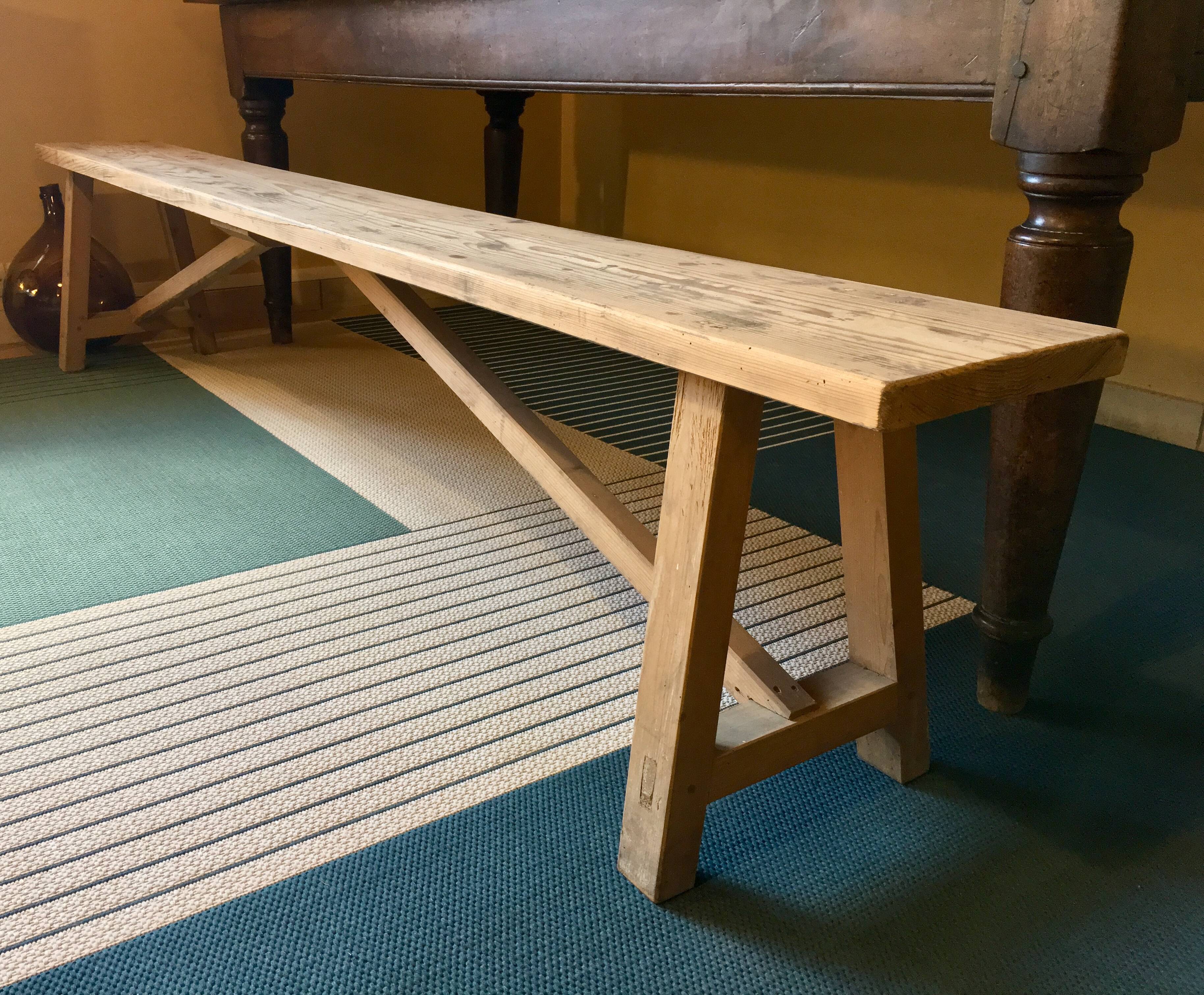 Banc de ferme ou d’école