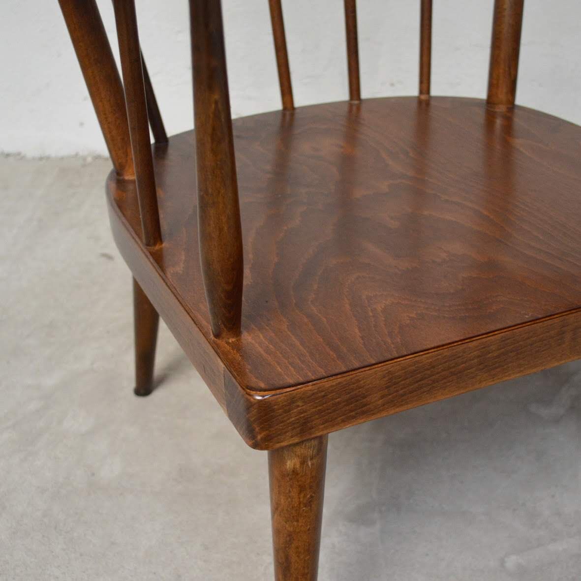 Fauteuils « Éventail »  Baumann rouge et jaune orangé années 80