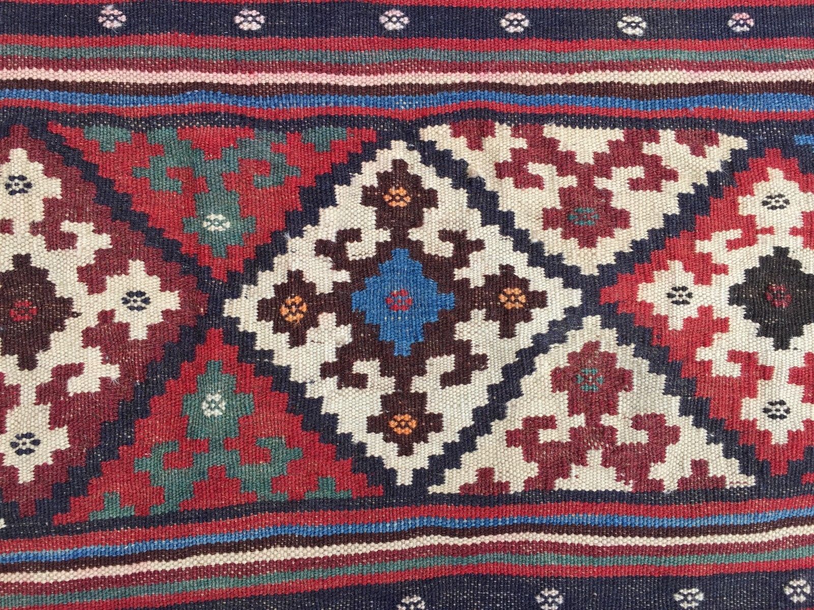 Vintage Turkish Kilim Rug 210x160cm shabby chic wool, country home, boho