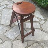 Foldable stool