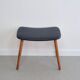 Tabouret en teck et cuir noir