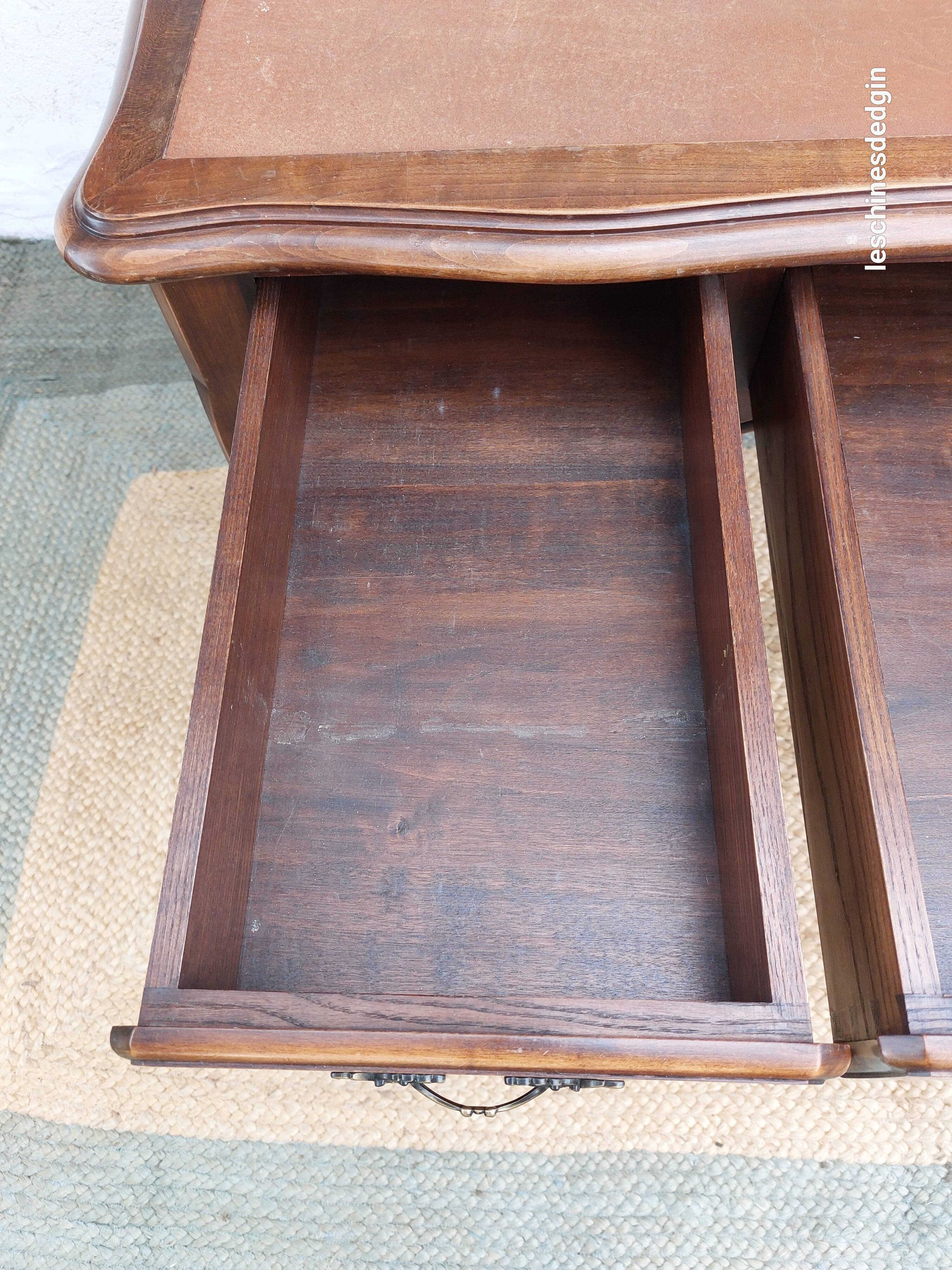 Louis XV style desk in wood, with a brown leather top.