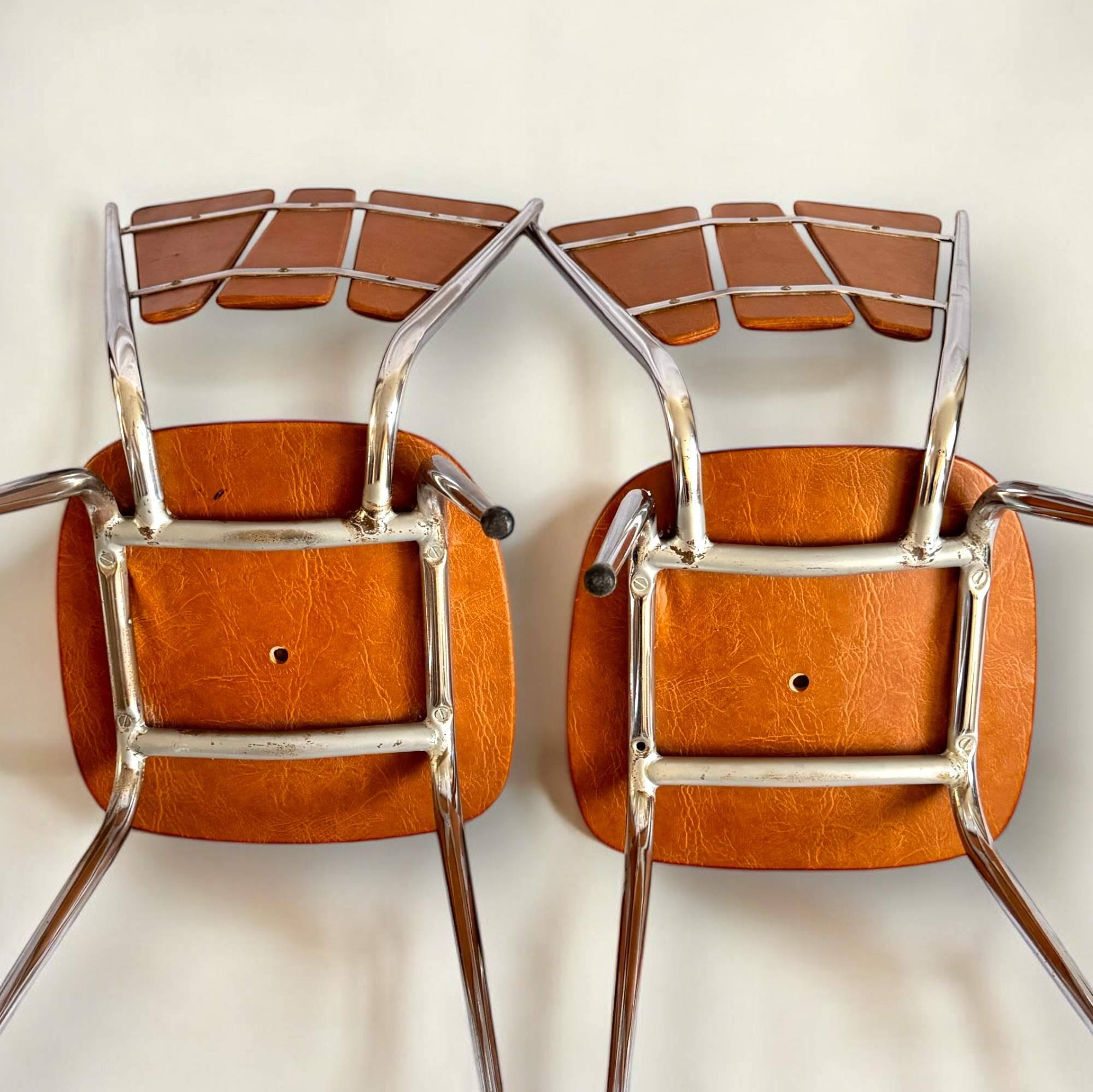 Pair of Tub Ménager vintage 70s petal chairs in brown leatherette and chrome