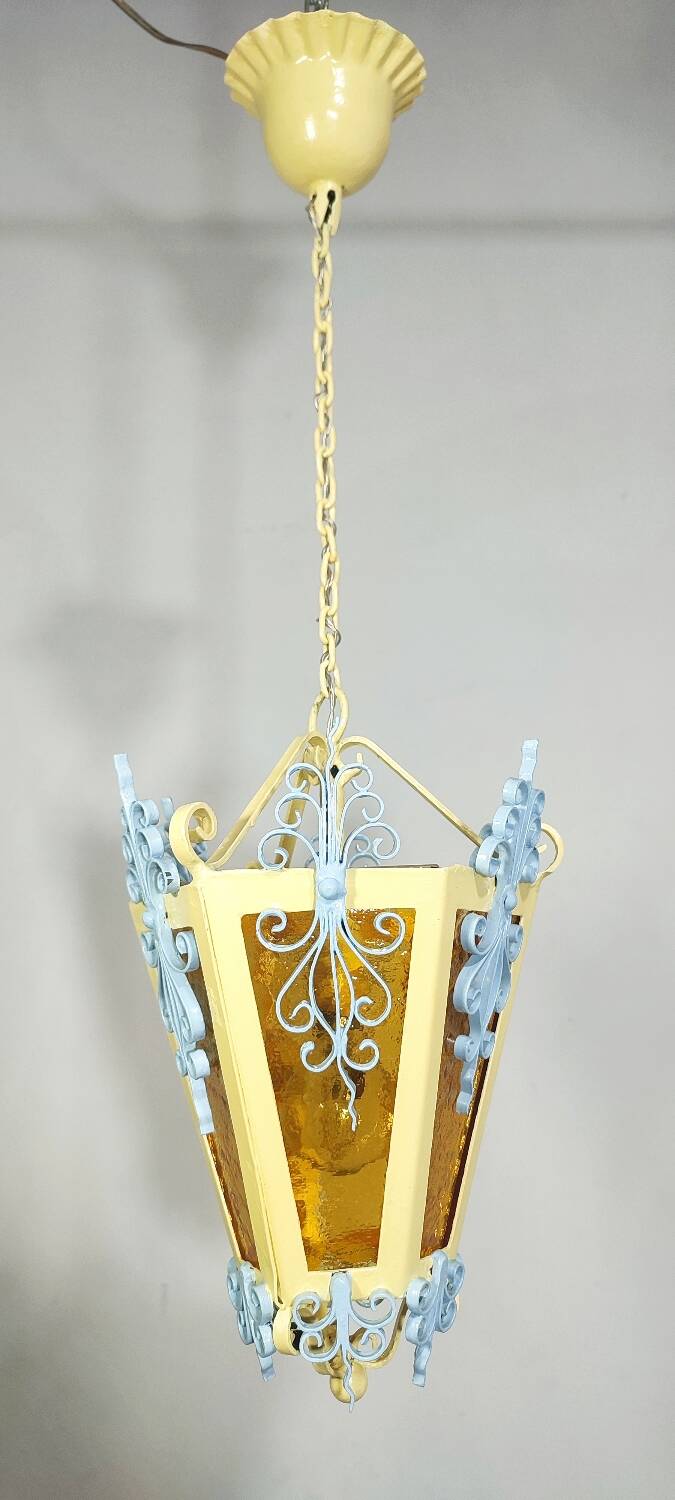 Lámpara de techo o farol. España, 1980s.