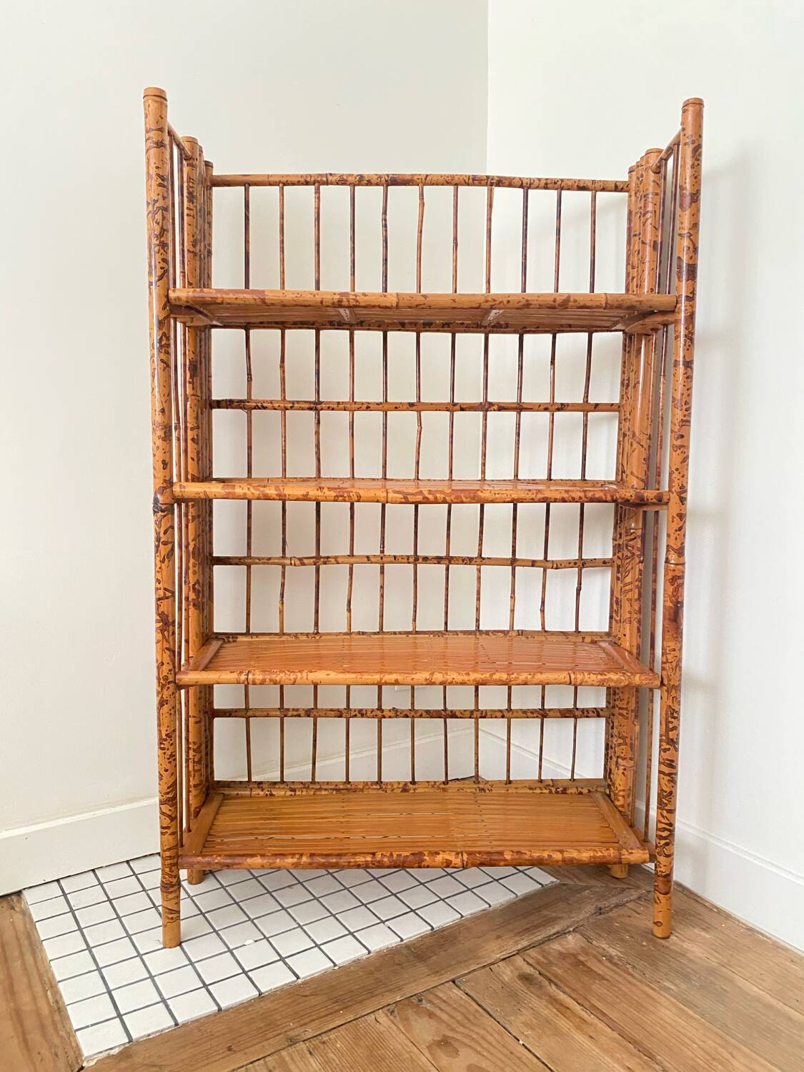70's foldable bamboo shelf