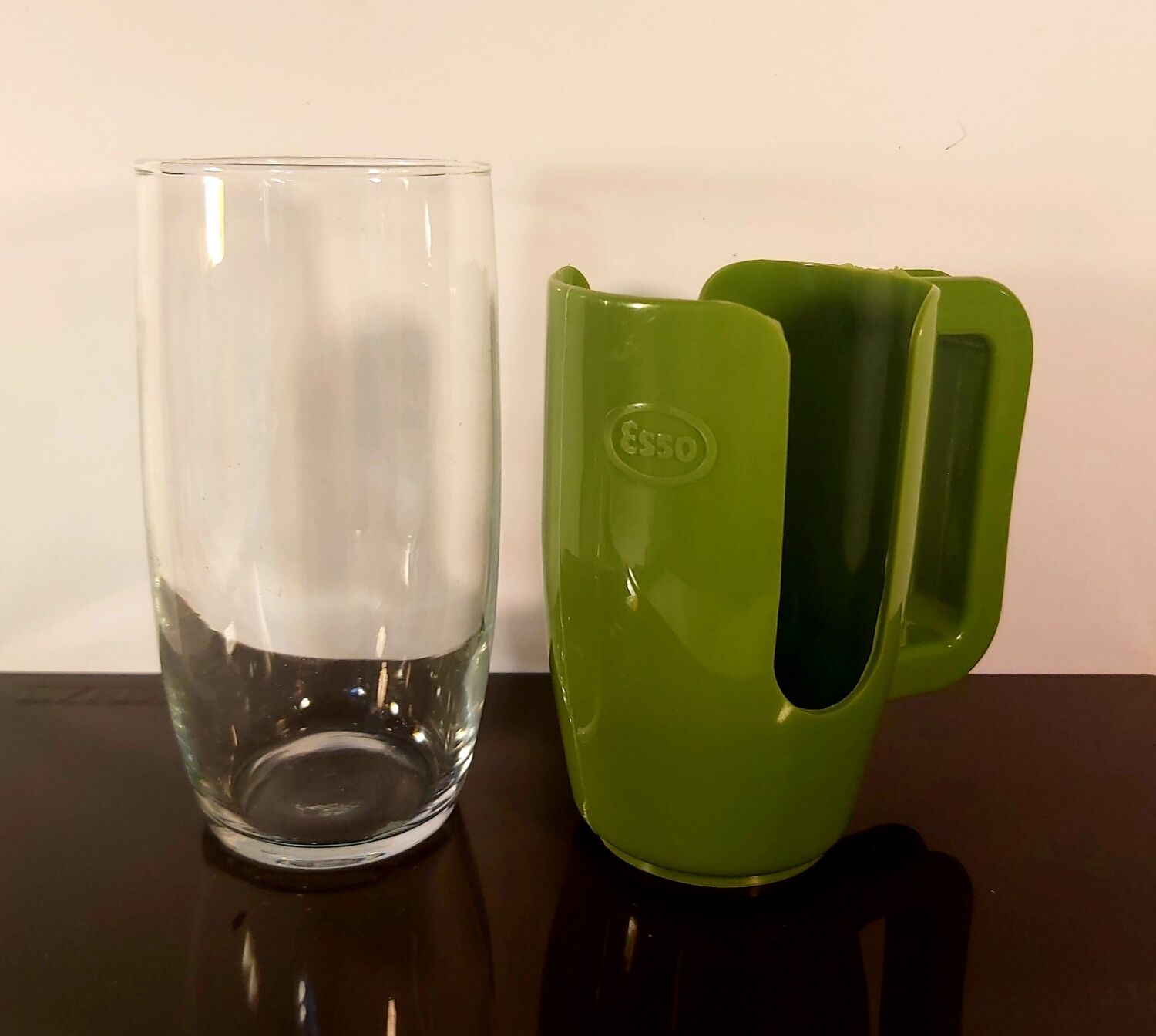 Esso advertising glasses