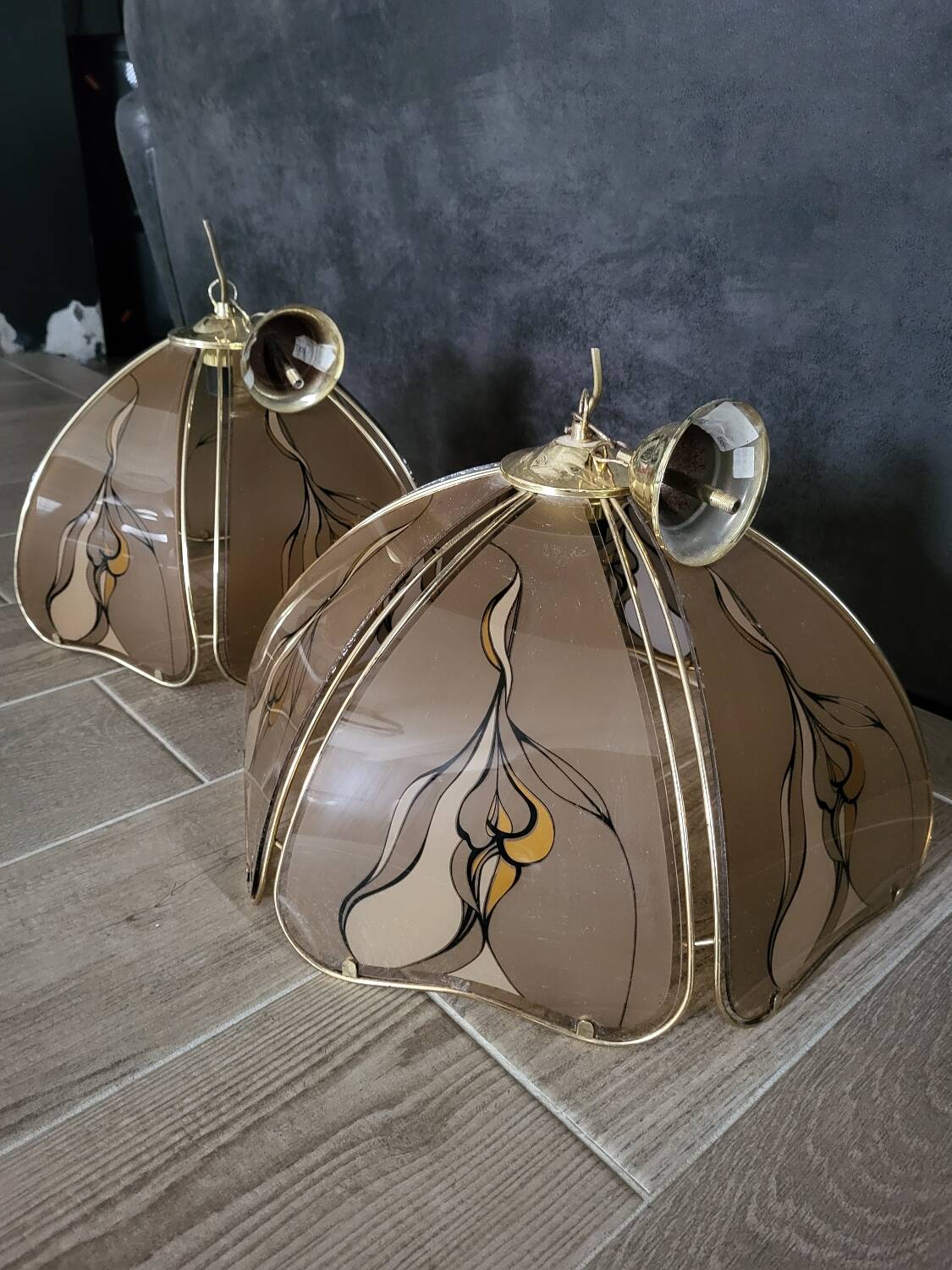 2 art deco pendant lights