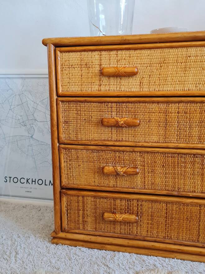 Commode en rotin, circa 1970