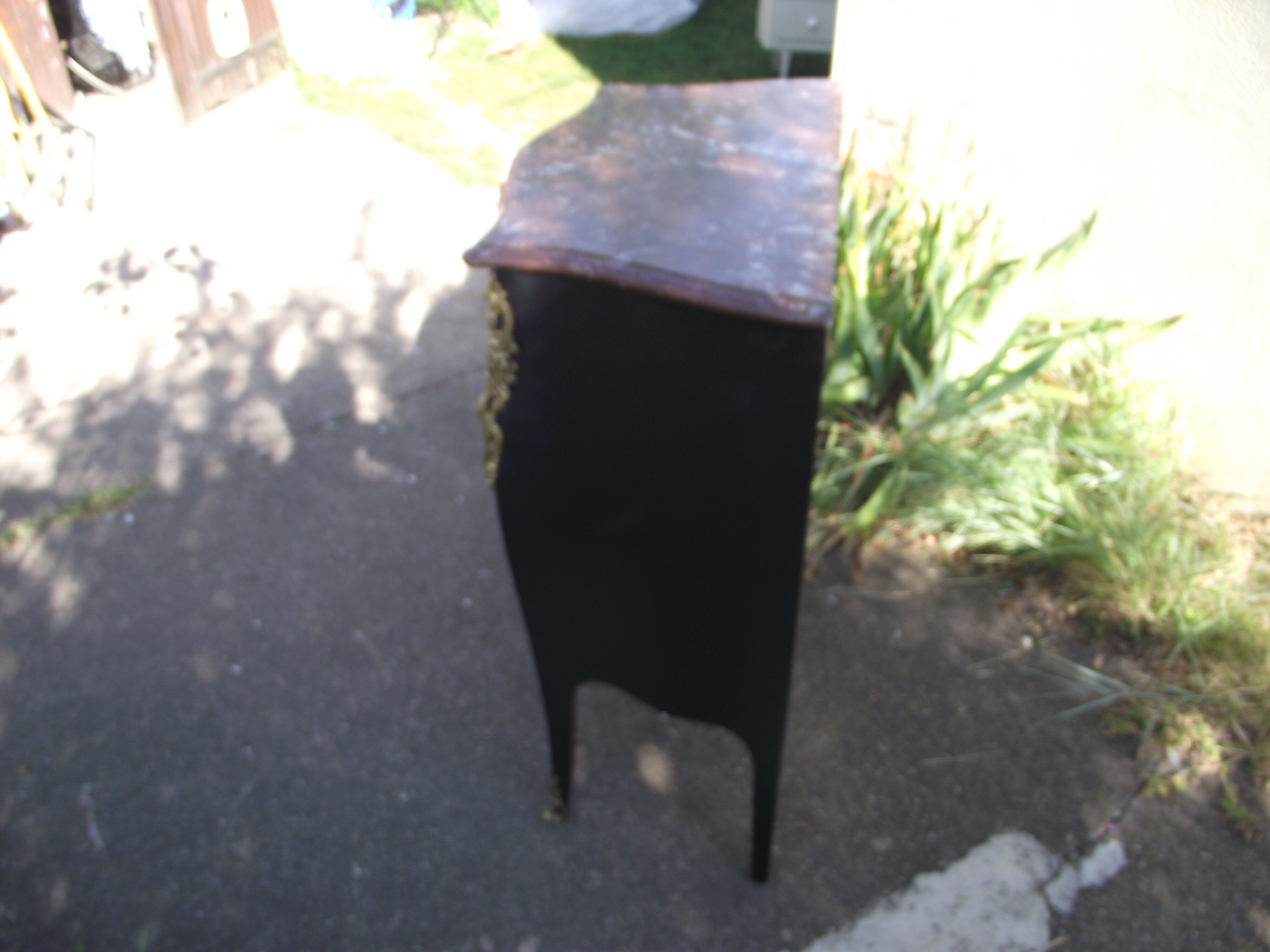 Chest of drawers between two Louis XV style late 19th early 20th.