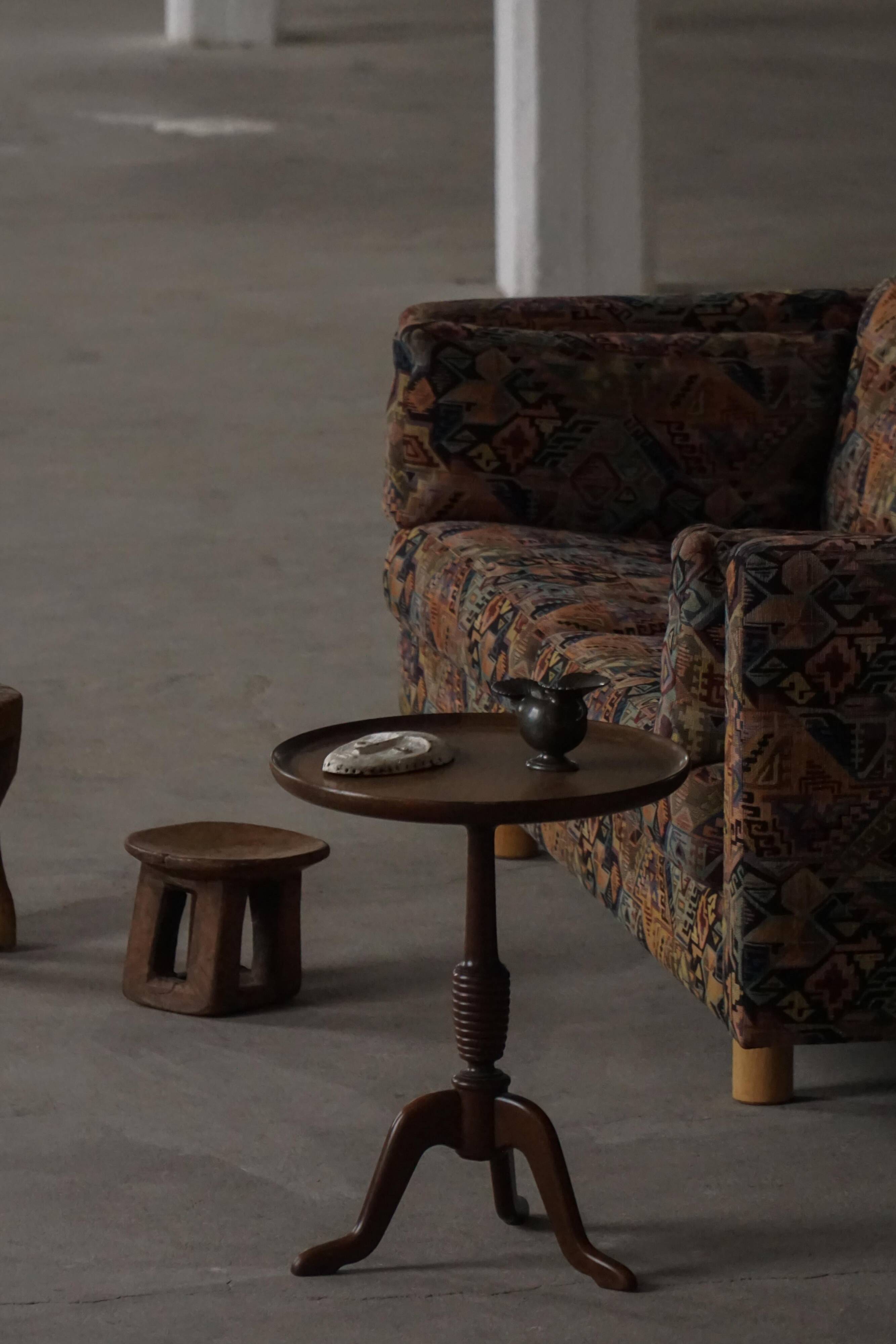 Mid-20th century modern Danish side table by Anton Kildeberg, model 210, 1960s.