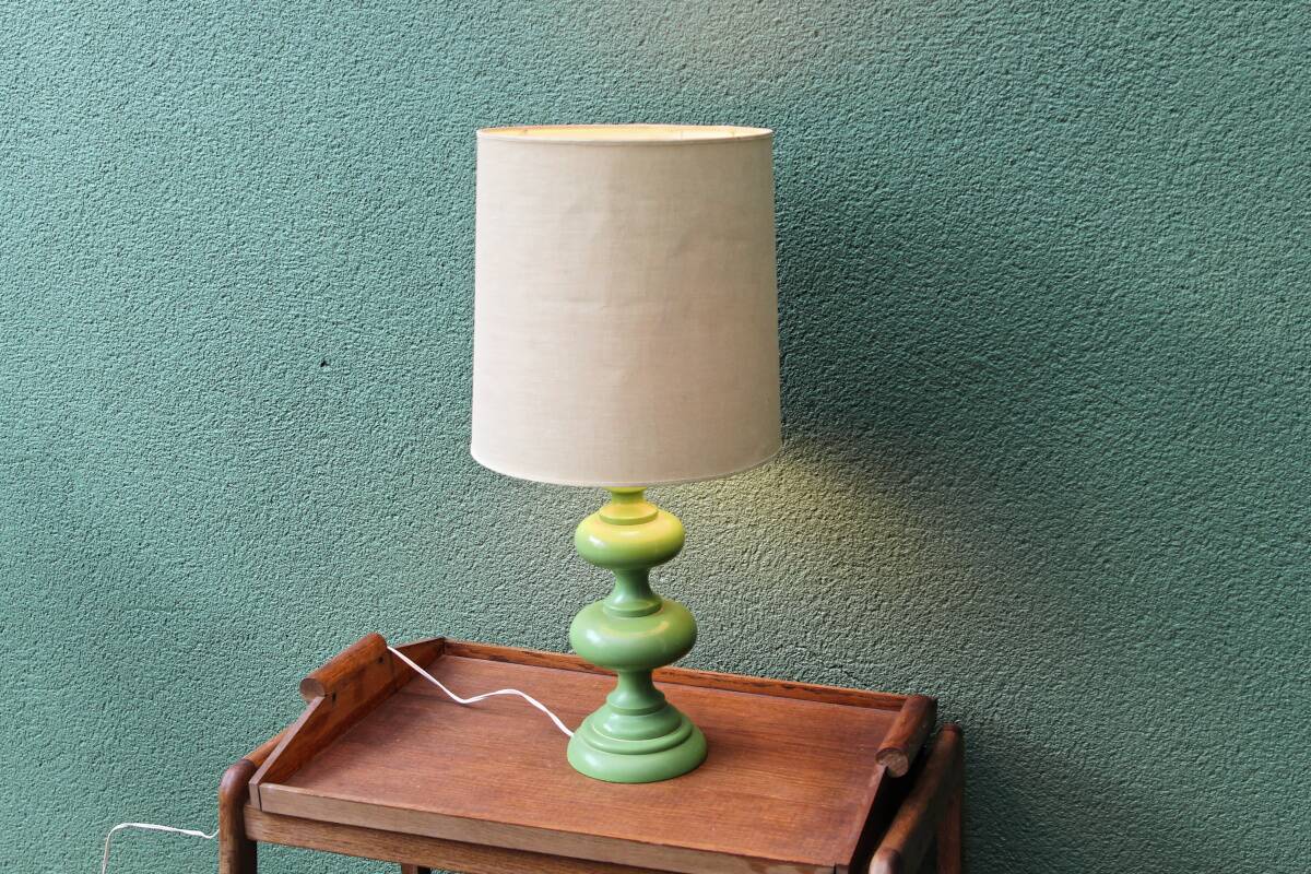 Vintage 70s lamp, turned wooden base