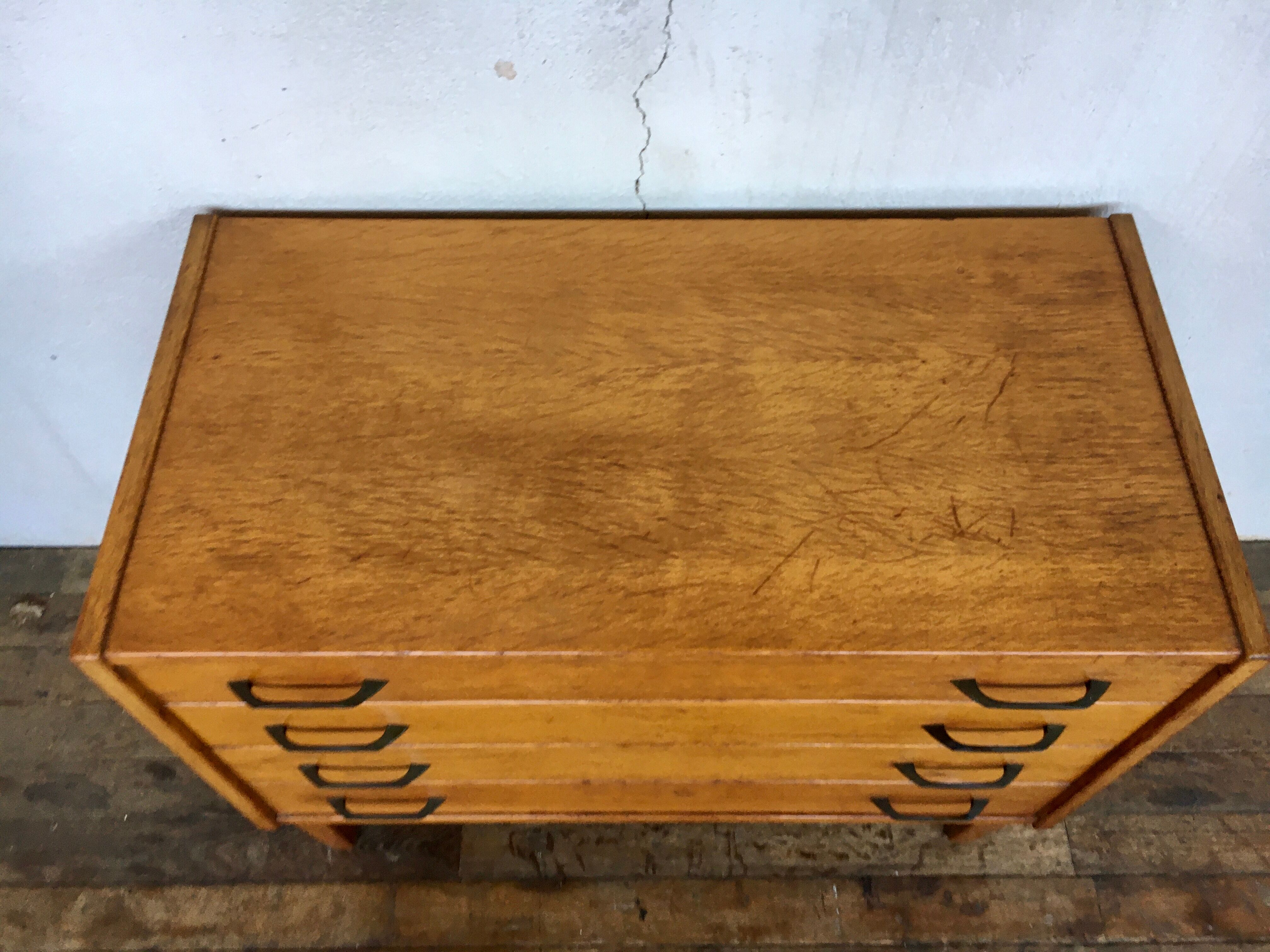 Vintage chest of drawers year 1950