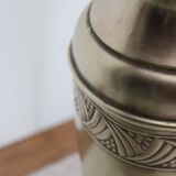 Golden vase