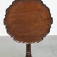Table à vin anglaise antique du XIXe siècle avec plateau monobloc
